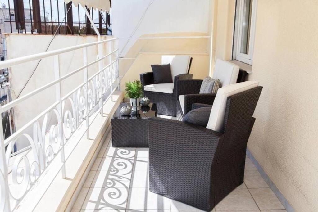Apartamento Ipeirou Central Atenas Exterior foto